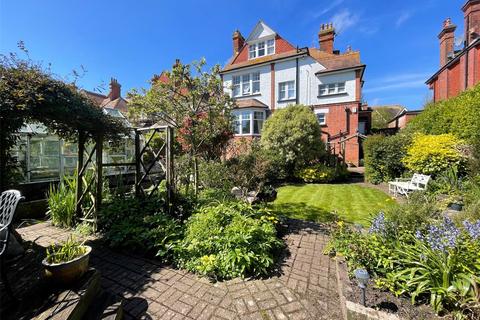 3 bedroom apartment for sale, Milnthorpe Road, Eastbourne, East Sussex, BN20