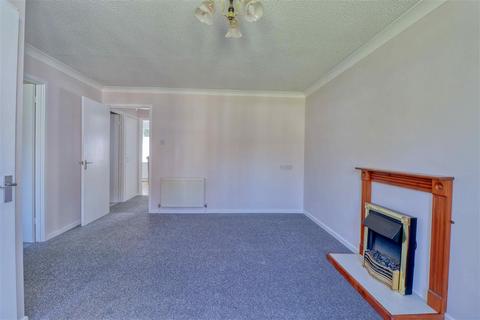 2 bedroom bungalow for sale, Holland Road, East Clacton CO15