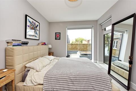 2 bedroom flat for sale, Kilburn Lane, London, W10