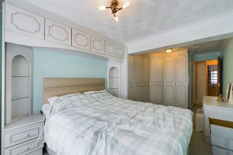 36 Wheatley Road, Corringham, Stanford-le-hope, SS17 9EF