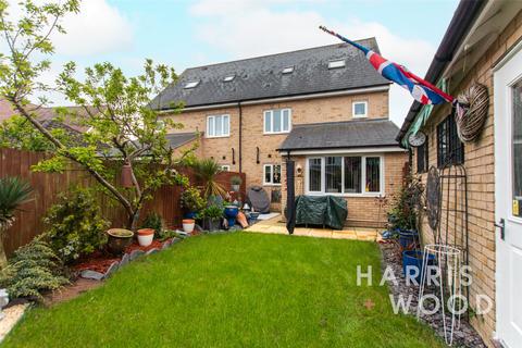 4 bedroom semi-detached house for sale, Lungley Rise, Colchester, Essex, CO2