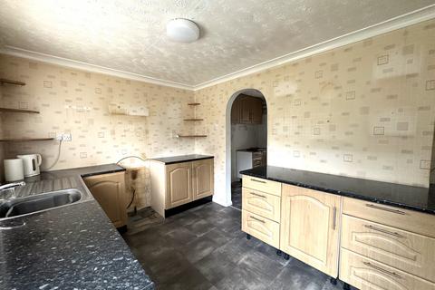 3 bedroom terraced house for sale, Sycamore Road, Stapenhill, Burton-on-Trent, DE15