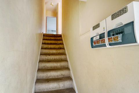 2 bedroom flat for sale, 6 Mayfield Court, Sandy, Bedfordshire, SG19 1NF