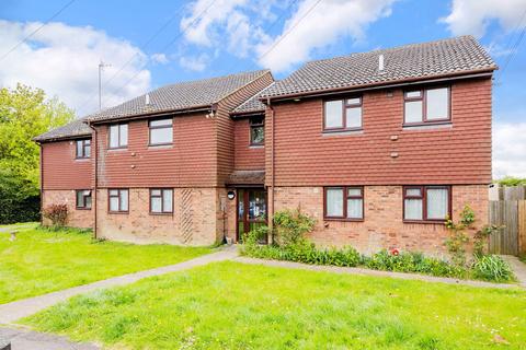 39 Cottenhams, Blindley Heath, Lingfield, RH7 6JW