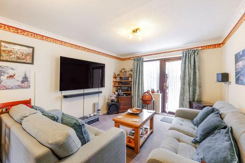 39 Cottenhams, Blindley Heath, Lingfield, RH7 6JW