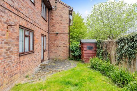 39 Cottenhams, Blindley Heath, Lingfield, RH7 6JW