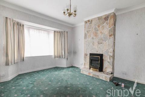 3 bedroom house to rent, Laburnum Road, Hayes, Middlesex