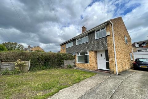 3 bedroom semi-detached house to rent, Kirkstall Hill, Burley, Leeds, LS4