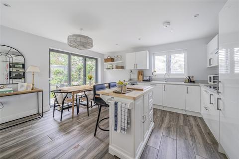 2 bedroom detached house for sale, Rushett Close, Thames Ditton KT7
