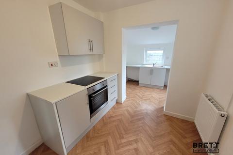 undefined, 8 Warwick Road, Milford Haven, Pembrokeshire. SA73 2LP