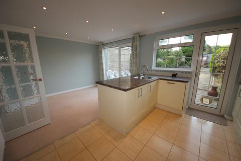 3 bedroom terraced house to rent, Copeland Drive, Whitecliff, Poole