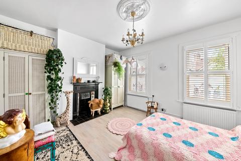 3 bedroom end of terrace house for sale, Osterley Park View Road, Hanwell, W7