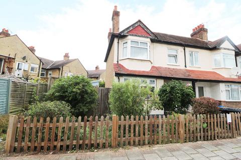 1 Dinton Road, London, SW19 2AR