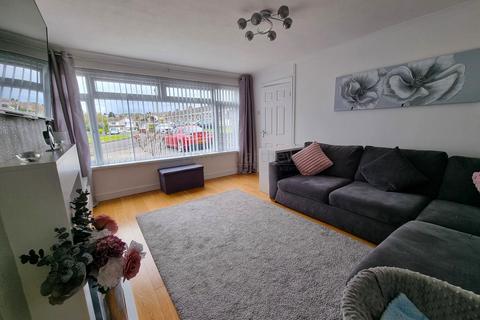 3 bedroom end of terrace house for sale, Greenlawns, Barry, The Vale Of Glamorgan. CF62 9DX