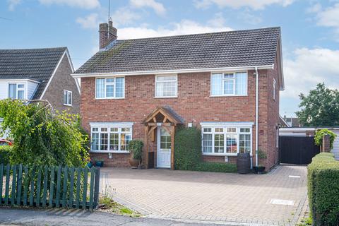 4 bedroom detached house for sale, St. Judiths Lane, Sawtry, Cambridgeshire.