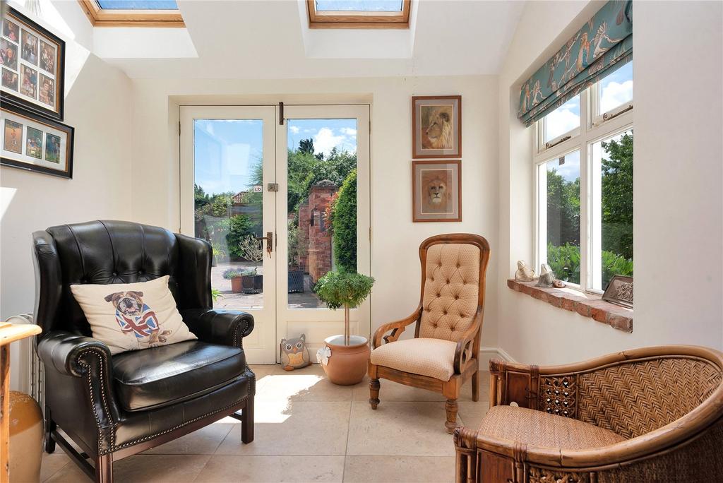 Sitting Area