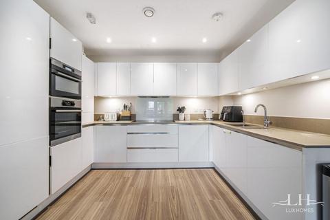 Flat 1, Thistle House, 1 Wildcary Lane, Romford, RM3 0LZ
