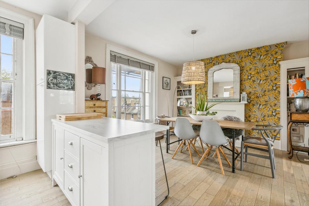 Kitchen/Dining