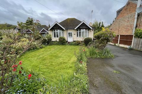 2 bedroom detached bungalow for sale, Nottingham Road, Burton Joyce, Nottingham