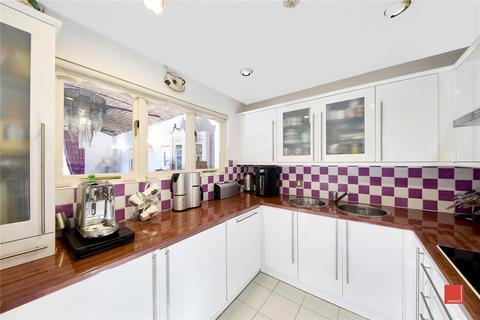 2 bedroom apartment for sale, Waterloo Road, City Centre, Merseyside, L3
