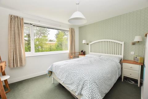 31 Burnby Lane, Pocklington, York, YO42 2QB