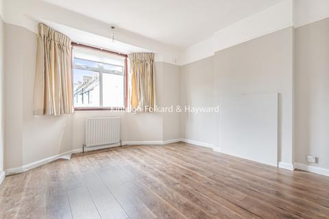 4 bedroom house to rent, Ravenfield Road Tooting SW17