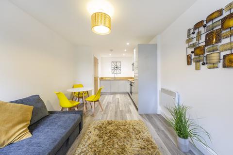 1 bedroom apartment to rent, Surrey Street, City centre BS2