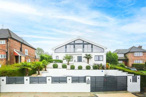4 bedroom detached house for sale, Hill Drive, Hove, East Sussex, BN3