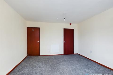 Studio to rent, Central Drive, Blackpool FY1