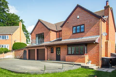 5 bedroom detached house for sale, Drayton, Norwich