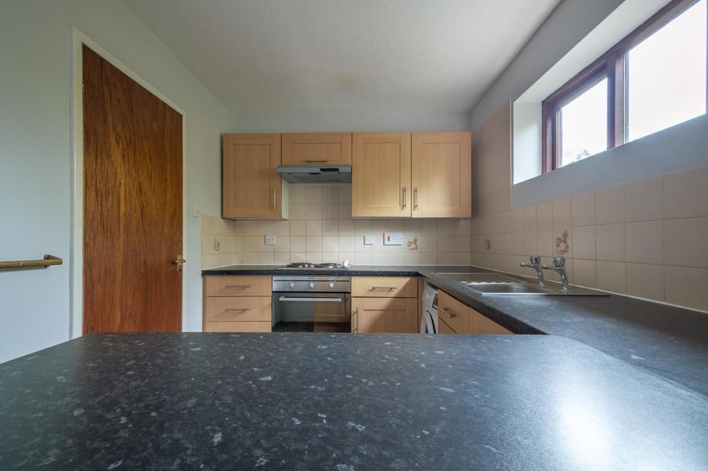 Flat 15 Amberley House 9