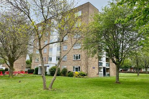 2 bedroom apartment for sale, Woodcote Road, South Wallington