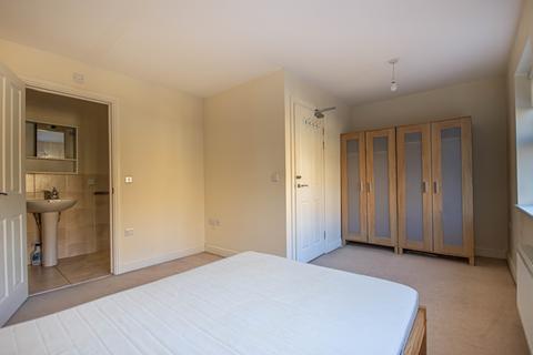4 bedroom terraced house to rent, The Mill Bensham Road, Gateshead, Tyne and Wear, NE8