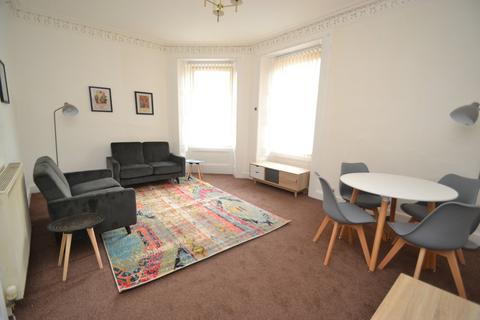 2 bedroom flat to rent, Bayne St, Stirling FK8