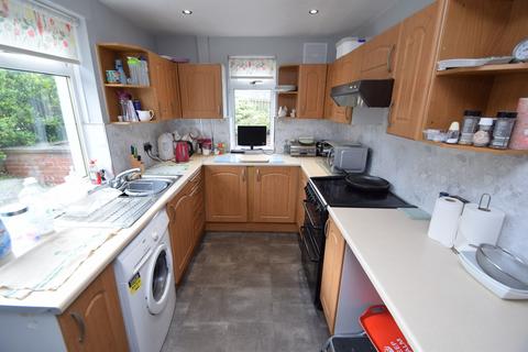 62 Owlet Road, Shipley, BD18 2LT