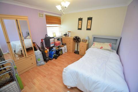 62 Owlet Road, Shipley, BD18 2LT