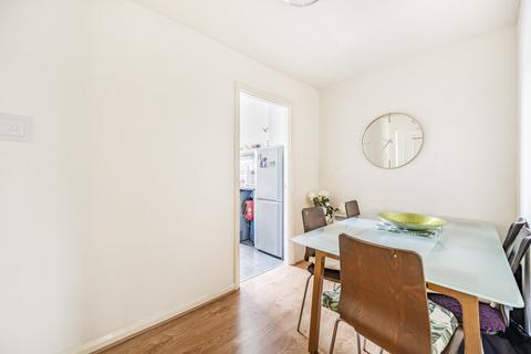3, Camberley Court Blackbush Close, Sutton, SM2 6BB