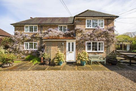 4 bedroom detached house for sale, Marle Green, Heathfield