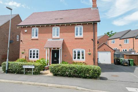 3 bedroom detached house to rent, Gretton Drive, Anstey, Leicester