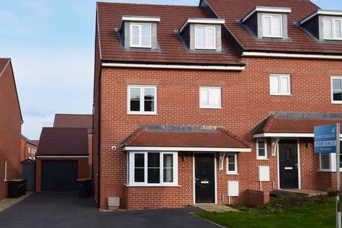 6 Zander Grove, Biddenham, Bedford, MK40 4UY
