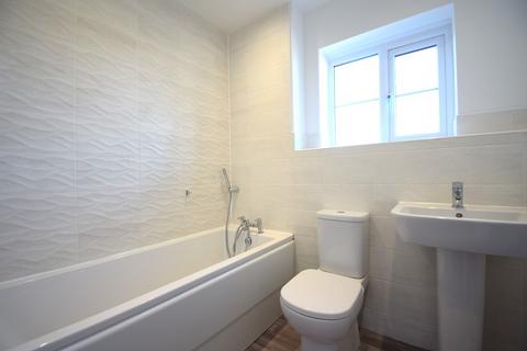 6 Zander Grove, Biddenham, Bedford, MK40 4UY