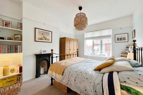 2 bedroom end of terrace house for sale, Dundonald Road, Didsbury, Manchester, M20
