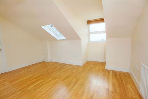2 bedroom apartment to rent, George Street, Bletchley, MK2