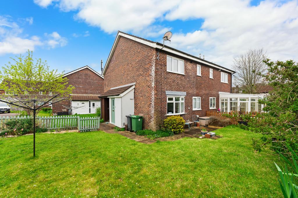 Oakridge, Thornhill, Cardiff 1 bed end of terrace house for sale £175,000