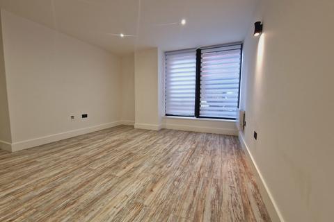 1 bedroom ground floor flat to rent, Clarence Street, Swindon SN1