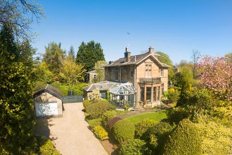 330a Albert Drive, Glasgow, G41 5HH