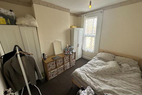 1 bedroom flat to rent, First Floor Flat, Walthamstow E17