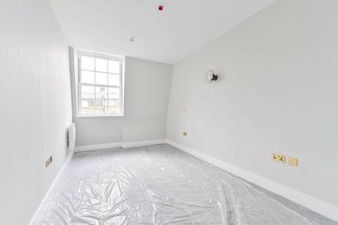 2 bedroom flat to rent, Dalton Street, West Norwood, London, SE27