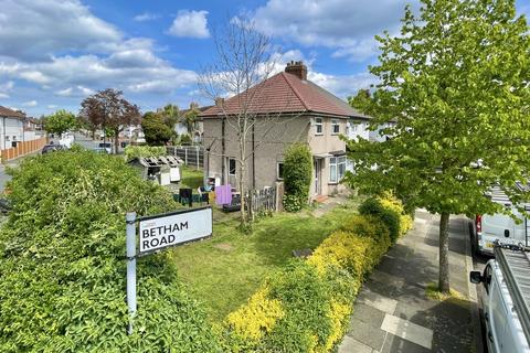 1 Betham Road, Greenford, UB6 8RY