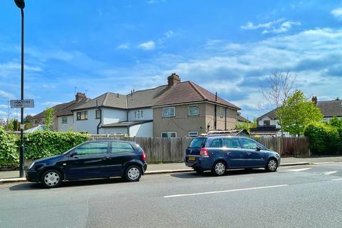 1 Betham Road, Greenford, UB6 8RY